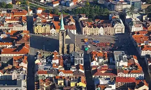 © peteri - Fotolia | Aerial photo of historical center city Pilsen, Czech republic