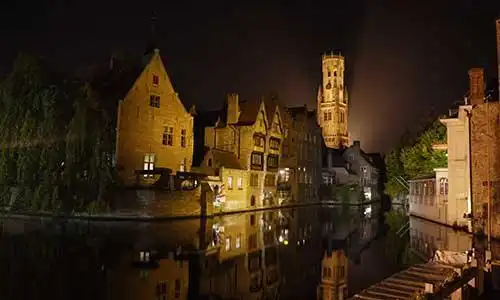 © danssainz - Fotolia | Brugge at Night - Landscape