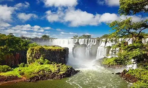 © Dmitry Pichugin - Fotolia | Iguassu Falls, view from Argentinian side