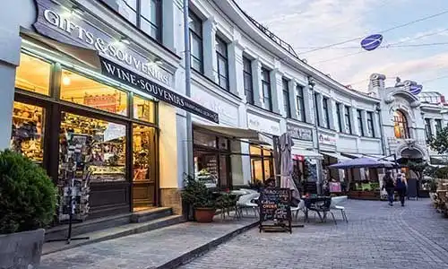 © Sohadiszno | Dreamstime.com