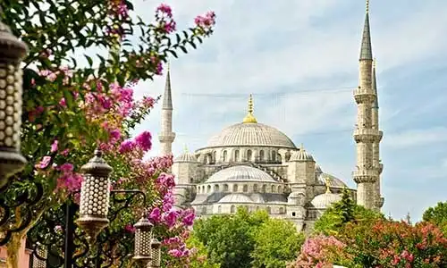 © luisapuccini - Fotolia | View of Santa Sofia, Istanbul