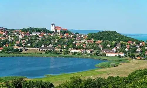 © gaborphotos - Fotolia | Landscape of Tihany, Hungary