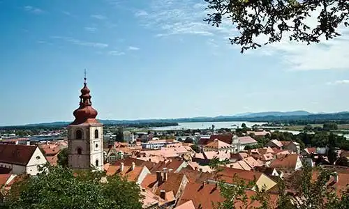 © Michael Bolte - Fotolia | Blick über die Dächer von Ptuj