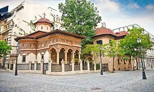 © Aleksandar Todorovic - Fotolia | St. Michael and Gabriel church in Bucuresti, Romania.