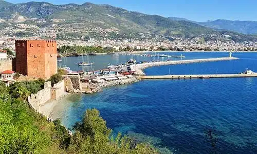 © monticellllo - Fotolia | View of Alanya harbor form Alanya peninsula. Turkish Riviera
