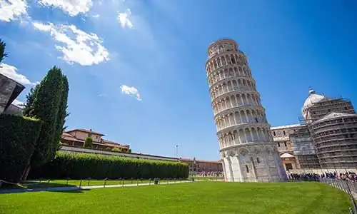 © PixAchi - Fotolia | Pisa, Piazza del Duomo, with the Basilica leaning tower