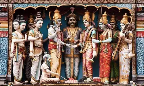 © Dmitrijs Dmitrijevs - Fotolia | Part of Colorful Traditional Hindu temple