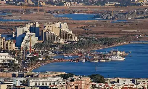 © sergei_fish13 - Fotolia | Aerial view on the maina and beach of Eilat, Israel