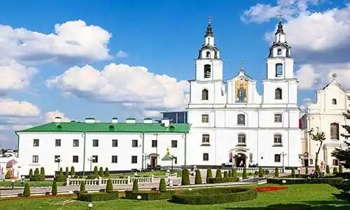 © swisshippo - Fotolia | Cathedral of Holy Spirit in Minsk, Belarus.