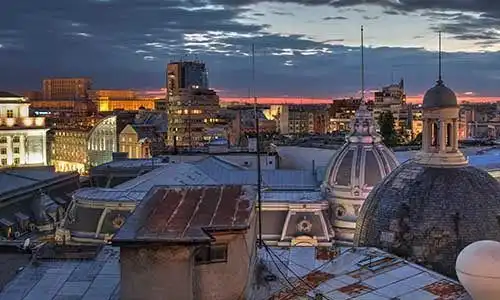 © Mihai-Bogdan Lazar - Fotolia | Bucharest skyline, Romania