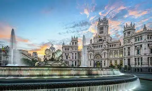 © SeanPavonePhoto - Fotolia | Madrid, Spain at Communication Palace at Dawn